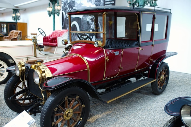 MULHOUSE FRANKREICH 22. August 2023 Nationales Automobilmuseum Cite de lAutomobile Collection Schlumpf Sammlung von Autos mit mehr als 500 Stücken