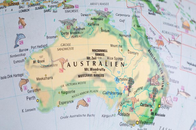 Foto mundo de cerca mapa de los continentes australia un dispositivo indispensable para las lecciones de geografía