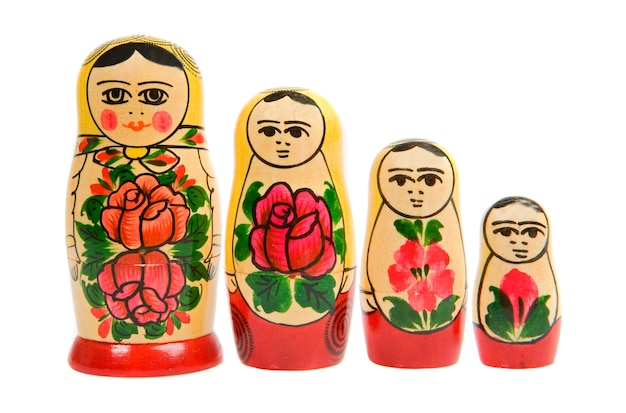 Foto muñecas matryoshka rusas en una fila