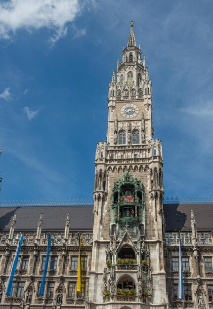 Munique alemanha 29 de julho de 2020 marienplatz mary39s square é o verdadeiro centro de munique um dos lugares mais amados por munique e turistas