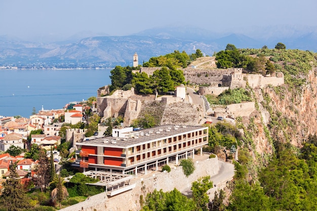 Muralhas da cidade de Akronafplia ou Acronauplia, significa Castelo Interior. A fortaleza de Akronafplia é a parte mais antiga da cidade de Nafplion, na Grécia.