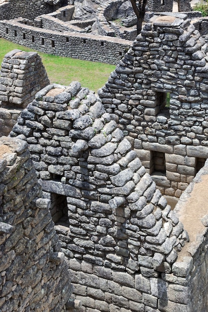 Murallas y casas antiguas