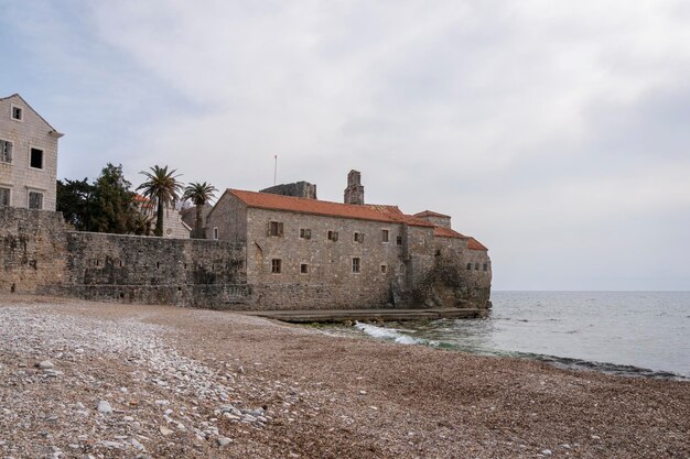 Murallas fortificadas del casco antiguo de Budva Montenegro