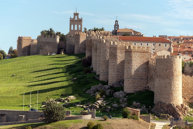 Murallas medievales de la ciudad de Ávila, Castilla y León, España. Considerado el mejor conservado de Europa.