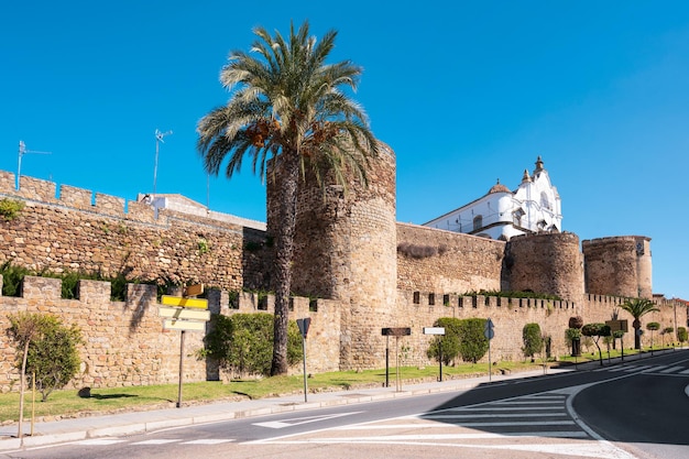 Foto murallas medievales de plasencia extremadura españa