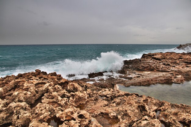 El muro en Batroun, Líbano