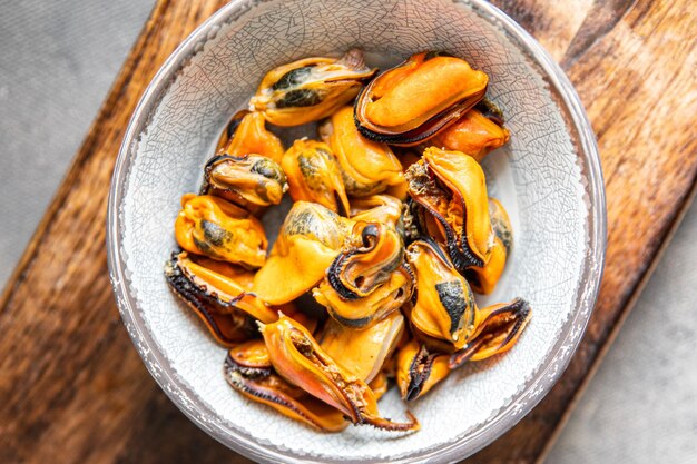 muscheln meeresfrüchte frisch gesund mahlzeit essen snack diät auf dem tisch kopie raum essen hintergrund rustikal