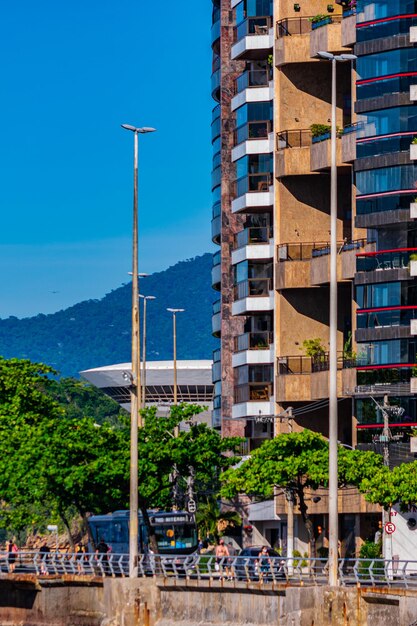 Foto museo de arte contemporáneo niteroi río de janeiro brasil proyecto del reconocido oscar niemeyer