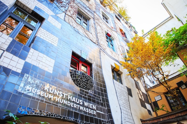 El Museo Hundertwasser en Kunst Haus Wien en Viena, Austria.