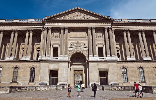 Museu do Louvre em Paris