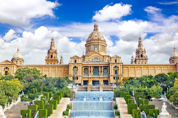 Foto museu nacional de barcelona, placa de espanya, espanha.