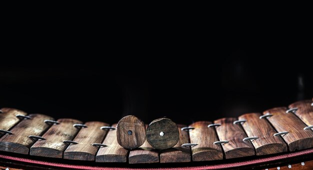 Musikinstrument Xylophon von Hand gefertigt Das Xylophon ist ein beliebtes Schlaginstrument in Asien