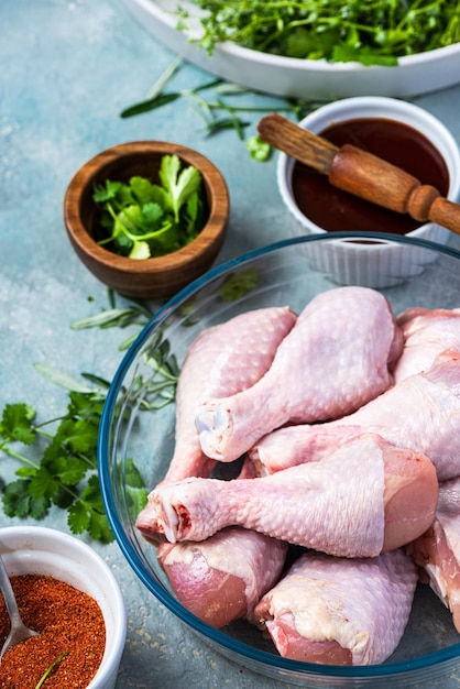 Muslos De Pollo Piernas Preparación Para Barbacoa