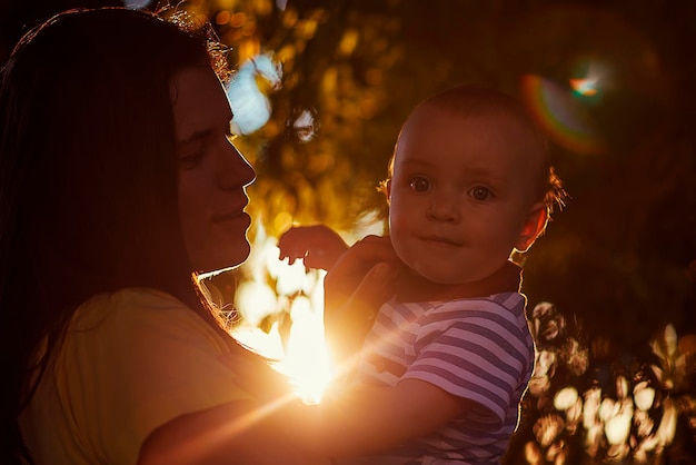 Mutter mit Sohn