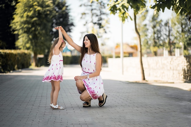 Mutter und Tochter