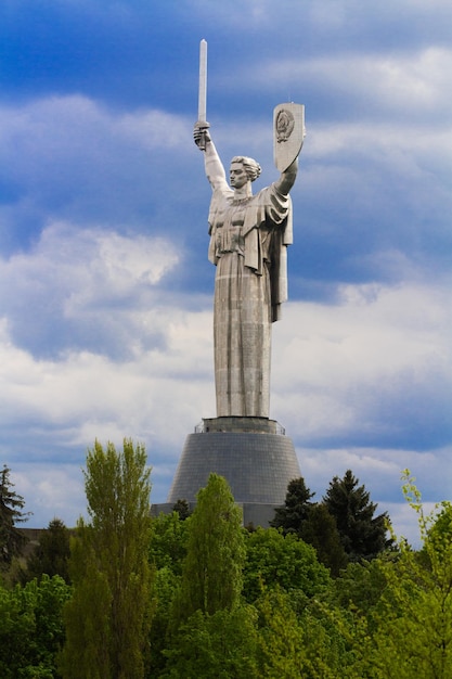 Mutterland-Denkmal in Kiew, Ukraine