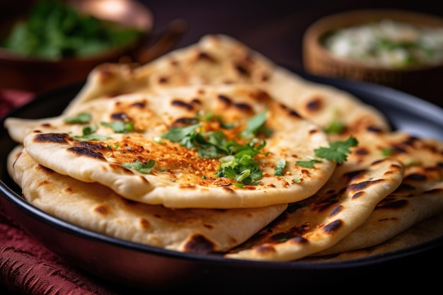 Naan-Brot im Teller Fladenbrot mit Gewürzen Indische Küche Generative KI