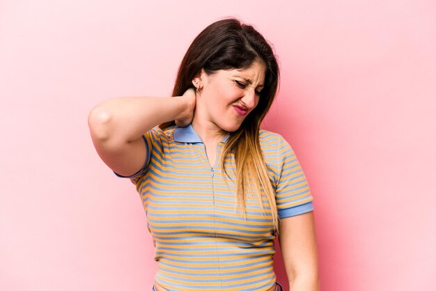 Nackenschmerzen durch stressbedingtes Massieren und Berühren mit der Hand