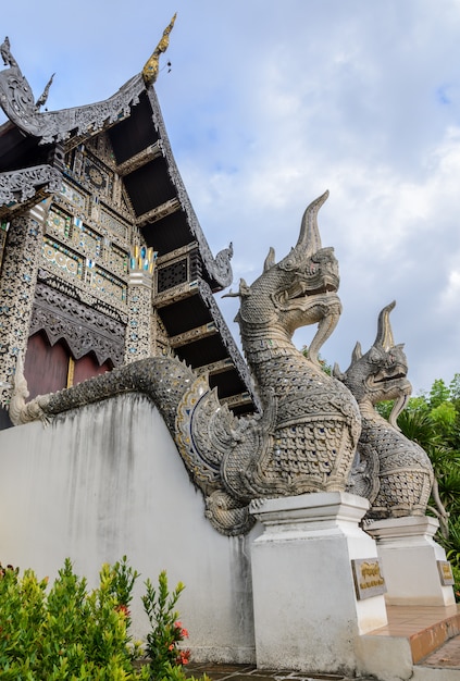 Nagastatue an Wat Chedi Luang-Tempel in Chiang Mai, Thailand