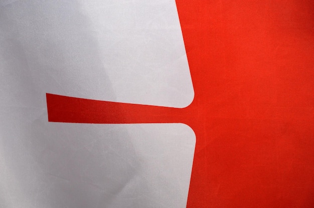 Nahaufnahme der Flagge auf weißem Hintergrund