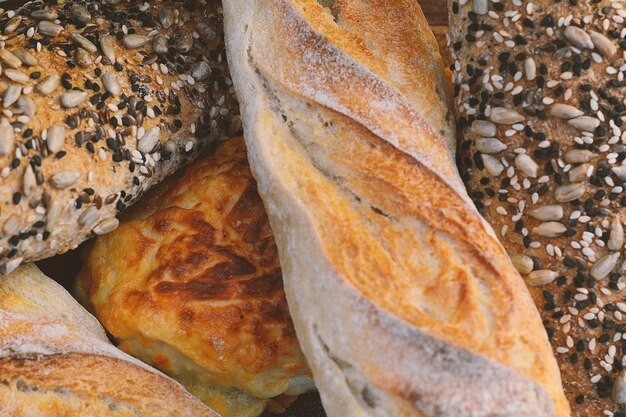 Nahaufnahme der verschiedenen Arten von Brot