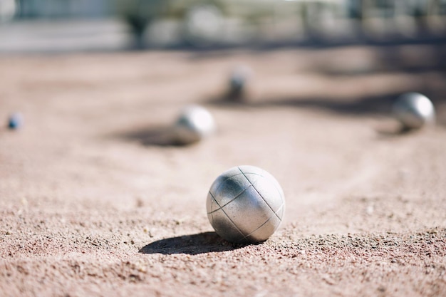 Foto nahaufnahme des balls auf dem feld