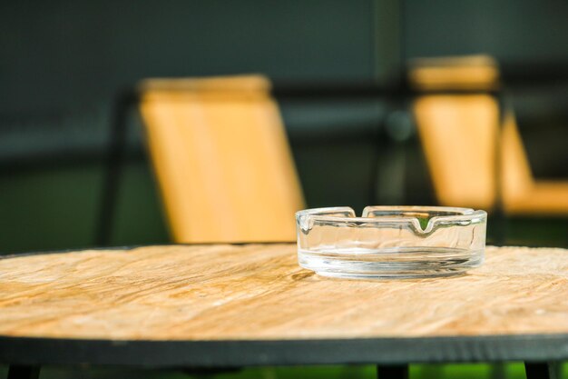 Foto nahaufnahme des getränks auf dem tisch