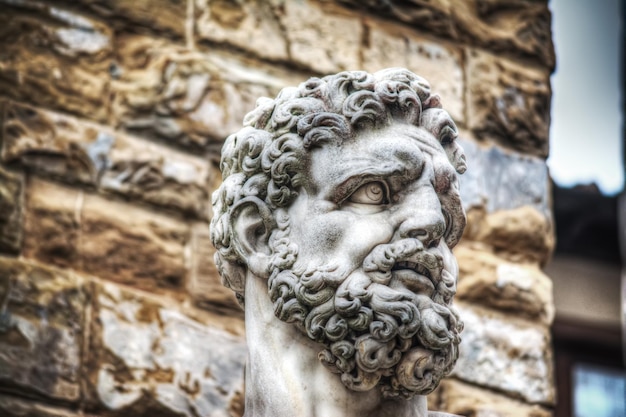 Nahaufnahme des Herkuleskopfes auf der Piazza della Signoria in Florenz Italien