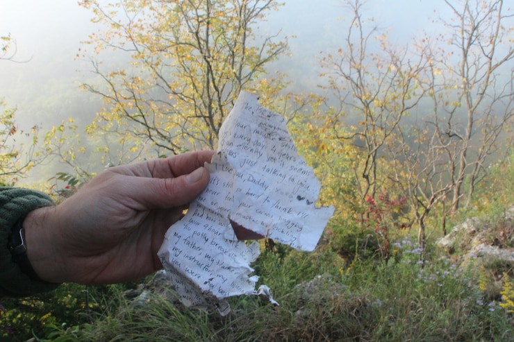 Foto nahaufnahme einer abgeschnittenen hand