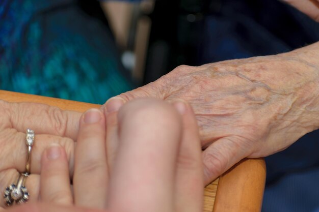 Foto nahaufnahme einer frau mit händen