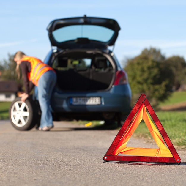 Foto nahaufnahme eines autos auf der straße