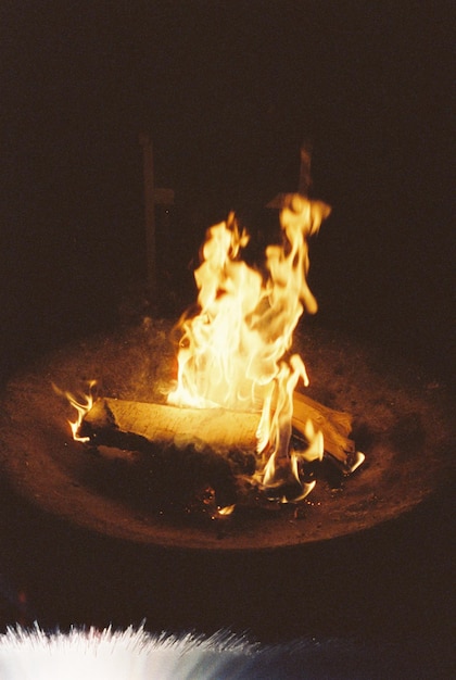 Foto nahaufnahme eines feuers im dunkeln