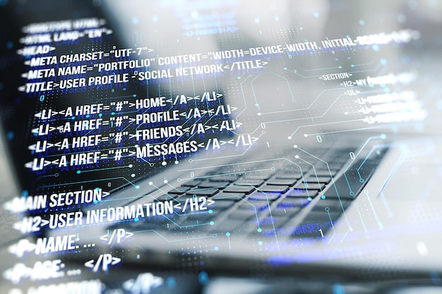 Nahaufnahme eines Laptops mit kreativer digitaler Programmiersprache auf verschwommenem Hintergrund Softwareentwickler und html-Konzept Doppelbelichtung