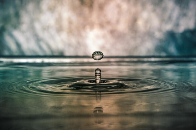 Foto nahaufnahme eines wassertrops