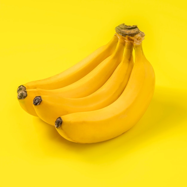 Foto nahaufnahme köstliche bananen bereit, serviert zu werden