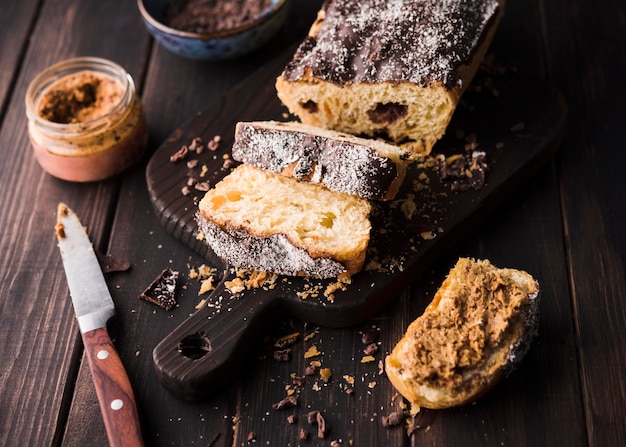 Foto nahaufnahme köstliches hausgemachtes bananenbrot