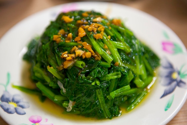 Nahaufnahme Taiwan traditionelles Essen köstliches heißes grünes Gemüse grünes Gemüse