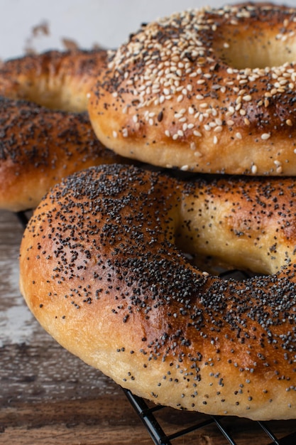 Nahaufnahme von Brot auf dem Tisch