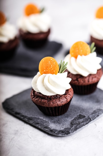 Nahaufnahme von Cupcakes auf dem Tisch