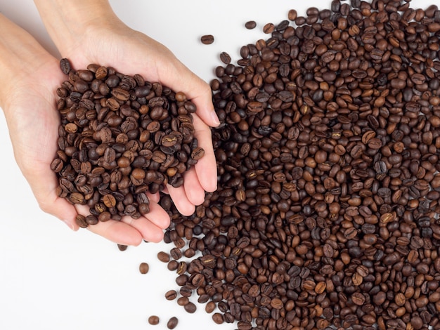 Nahaufnahme von gerösteten Kaffeebohnen