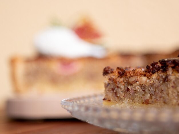 Nahaufnahme von Kuchen auf dem Tisch