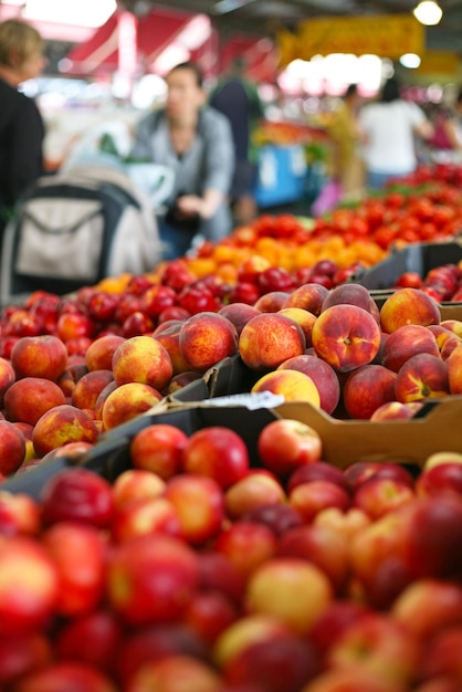 Foto nahaufnahme von obst zum verkauf am marktstand