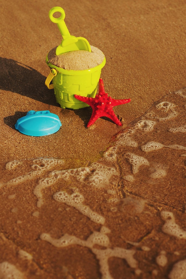 Foto nahaufnahme von spielzeug an land am strand