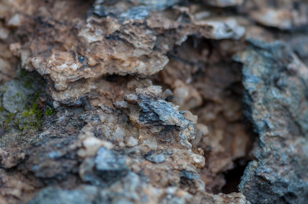 Nahaufnahme von Steinen, Salz und Mineralien. Geringe Schärfentiefe.