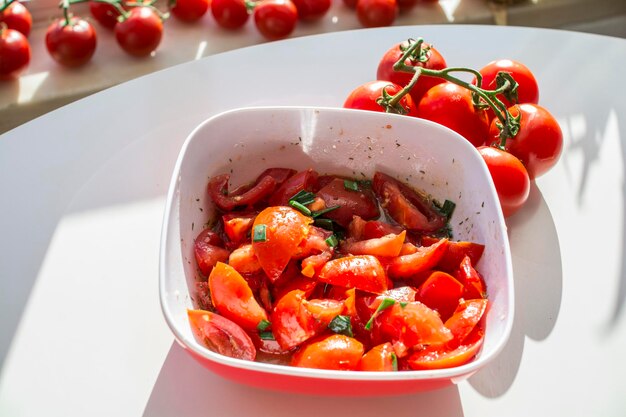 Foto nahaufnahme von tomaten in einer schüssel