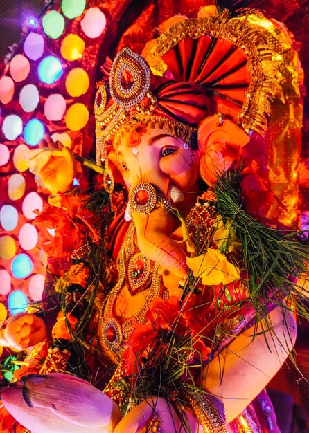 Nahaufnahmefoto von Ganesh Chaturthi Gott