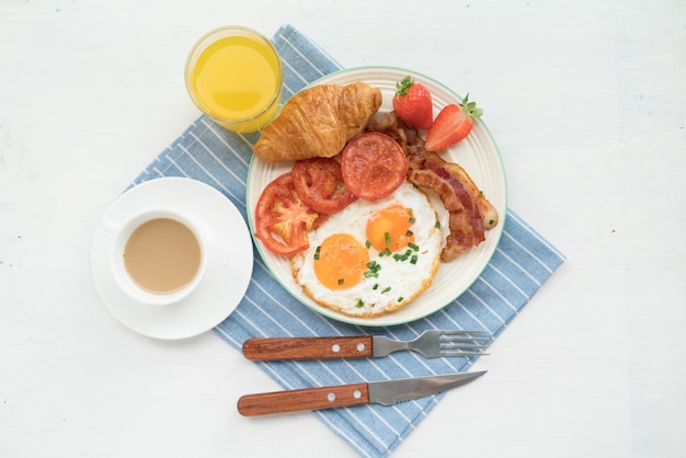 Nahrhaftes Frühstück