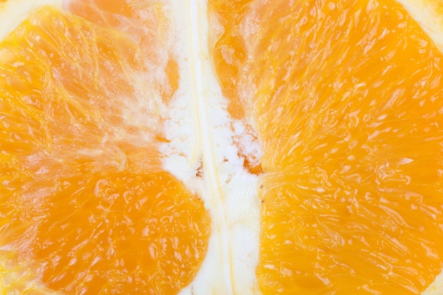 Foto naranja cortada con un fondo o textura