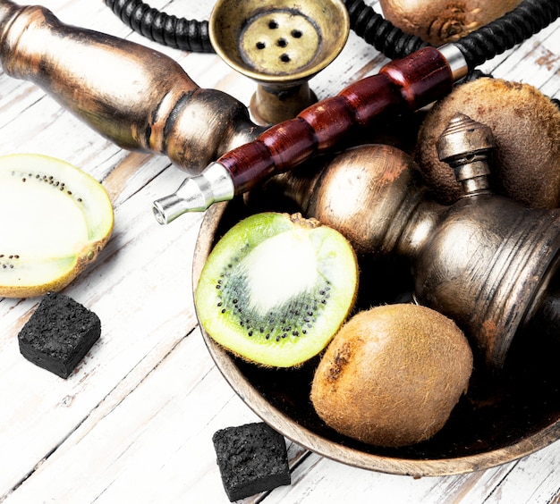 Narguilé shisha com kiwi