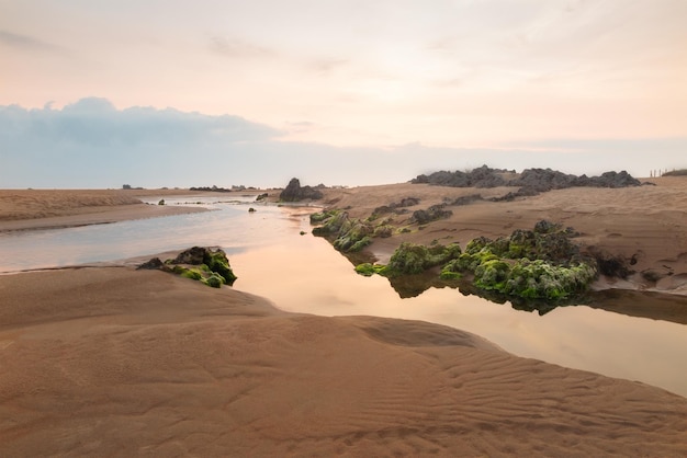 Nascer do sol na praia de trengandin NojaEspanha